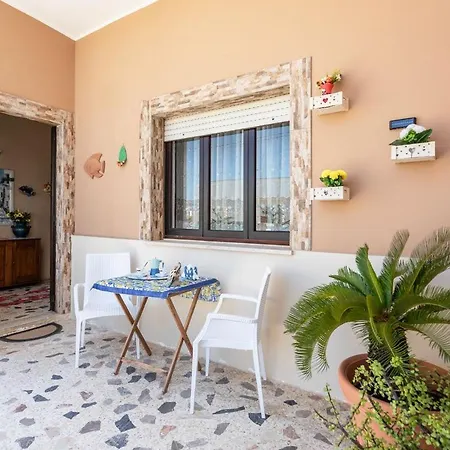 Dora Con Idromassaggio-salentoreservation * Torre Suda